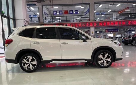 Subaru Forester, 2020 год, 2 750 000 рублей, 3 фотография