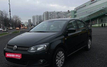 Volkswagen Polo VI (EU Market), 2012 год, 915 000 рублей, 2 фотография