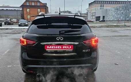 Infiniti FX II, 2011 год, 2 150 000 рублей, 4 фотография