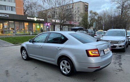 Skoda Octavia, 2018 год, 1 950 000 рублей, 3 фотография