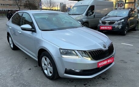 Skoda Octavia, 2018 год, 1 950 000 рублей, 19 фотография