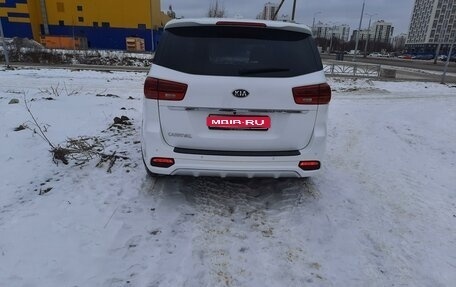 KIA Carnival III, 2019 год, 3 350 000 рублей, 1 фотография