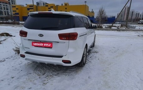 KIA Carnival III, 2019 год, 3 350 000 рублей, 3 фотография