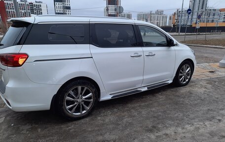 KIA Carnival III, 2019 год, 3 350 000 рублей, 19 фотография