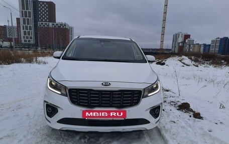 KIA Carnival III, 2019 год, 3 350 000 рублей, 25 фотография