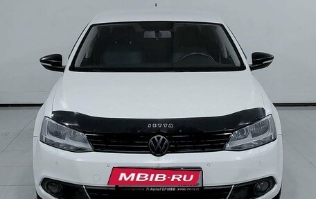 Volkswagen Jetta VI, 2013 год, 870 000 рублей, 2 фотография