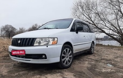 Nissan Bassara, 2002 год, 550 000 рублей, 1 фотография