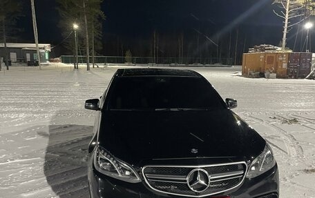 Mercedes-Benz E-Класс, 2015 год, 3 550 000 рублей, 3 фотография