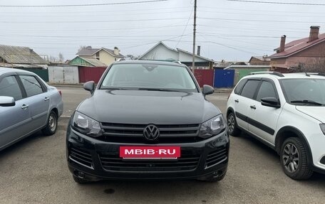 Volkswagen Touareg III, 2011 год, 3 100 000 рублей, 2 фотография