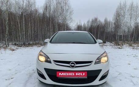 Opel Astra J, 2013 год, 840 000 рублей, 3 фотография