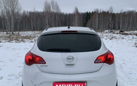 Opel Astra J, 2013 год, 840 000 рублей, 7 фотография