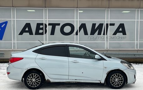 Hyundai Solaris II рестайлинг, 2011 год, 556 000 рублей, 3 фотография