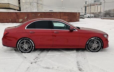 Mercedes-Benz E-Класс, 2019 год, 4 650 000 рублей, 20 фотография