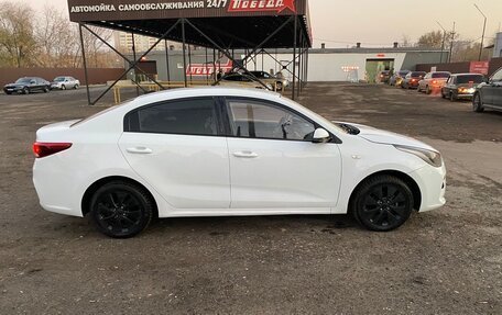 KIA Rio IV, 2019 год, 1 275 000 рублей, 4 фотография