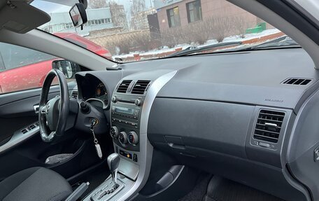 Toyota Corolla, 2011 год, 1 060 000 рублей, 4 фотография