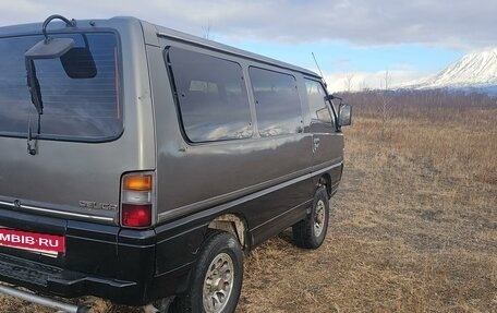 Mitsubishi Delica III, 1993 год, 530 000 рублей, 6 фотография