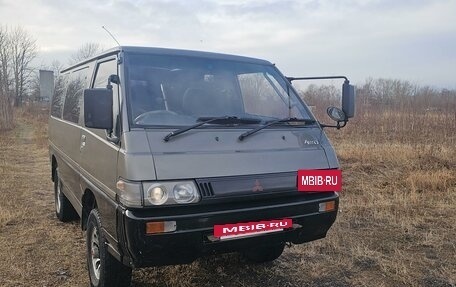 Mitsubishi Delica III, 1993 год, 530 000 рублей, 3 фотография