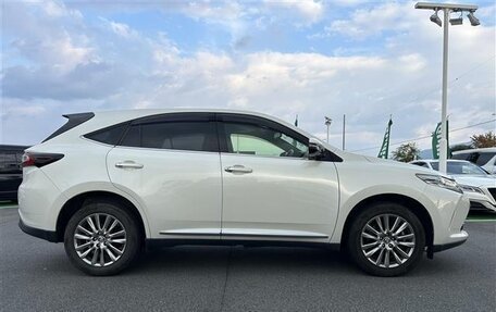 Toyota Harrier, 2020 год, 2 095 000 рублей, 8 фотография