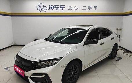 Honda Civic, 2021 год, 1 800 000 рублей, 1 фотография