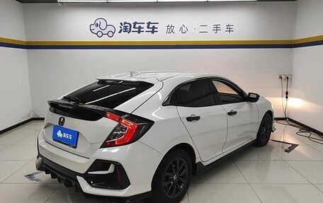 Honda Civic, 2021 год, 1 800 000 рублей, 3 фотография