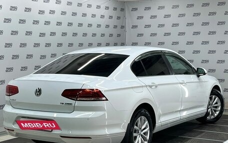 Volkswagen Passat B8 рестайлинг, 2015 год, 2 163 000 рублей, 2 фотография