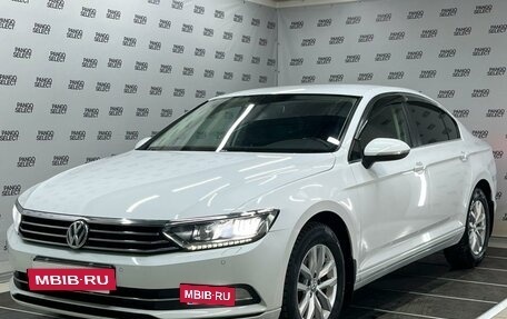 Volkswagen Passat B8 рестайлинг, 2015 год, 2 163 000 рублей, 24 фотография