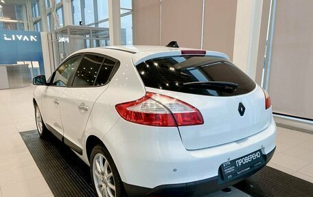 Renault Megane III, 2013 год, 829 400 рублей, 8 фотография