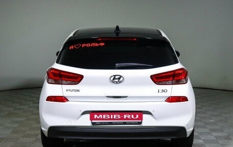 Hyundai i30 III, 2019 год, 1 990 000 рублей, 6 фотография