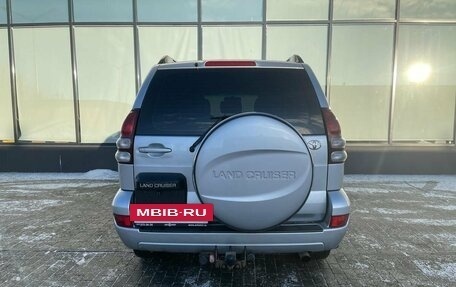 Toyota Land Cruiser Prado 120 рестайлинг, 2007 год, 2 490 000 рублей, 4 фотография