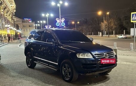 Volkswagen Touareg III, 2004 год, 780 000 рублей, 2 фотография