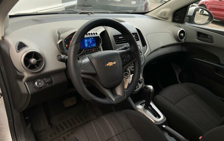 Chevrolet Aveo III, 2014 год, 842 800 рублей, 5 фотография