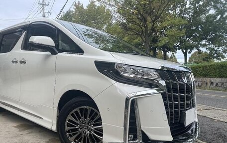 Toyota Alphard III, 2021 год, 4 200 000 рублей, 2 фотография