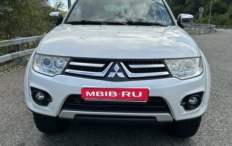 Mitsubishi Pajero Sport II рестайлинг, 2014 год, 2 900 000 рублей, 4 фотография