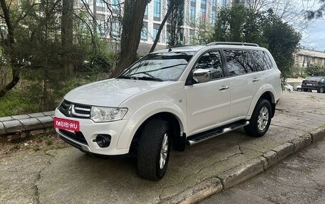 Mitsubishi Pajero Sport II рестайлинг, 2014 год, 2 900 000 рублей, 3 фотография