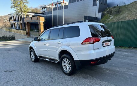 Mitsubishi Pajero Sport II рестайлинг, 2014 год, 2 900 000 рублей, 13 фотография