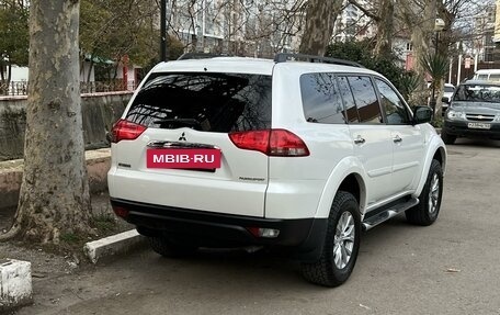 Mitsubishi Pajero Sport II рестайлинг, 2014 год, 2 900 000 рублей, 9 фотография