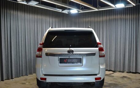 Toyota Land Cruiser Prado 150 рестайлинг 2, 2016 год, 3 780 300 рублей, 4 фотография