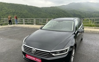 Volkswagen Passat B8 рестайлинг, 2019 год, 2 050 000 рублей, 1 фотография