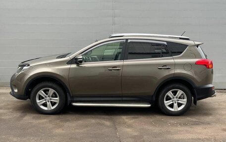 Toyota RAV4, 2013 год, 1 945 000 рублей, 8 фотография