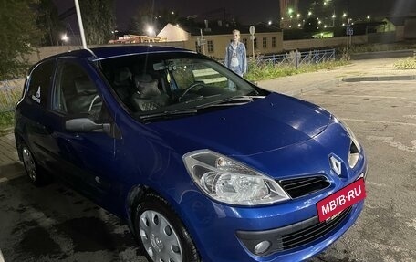 Renault Clio III, 2008 год, 700 000 рублей, 6 фотография