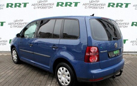 Volkswagen Touran III, 2009 год, 599 000 рублей, 4 фотография