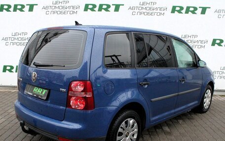 Volkswagen Touran III, 2009 год, 599 000 рублей, 3 фотография