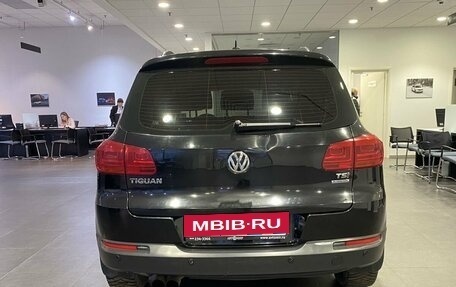 Volkswagen Tiguan I, 2012 год, 1 019 000 рублей, 6 фотография