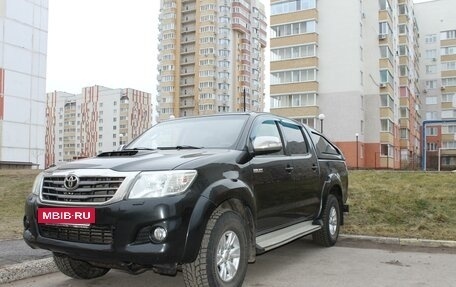 Toyota Hilux VII, 2013 год, 2 230 000 рублей, 2 фотография