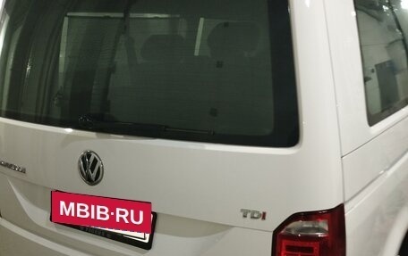 Volkswagen Caravelle T6 рестайлинг, 2018 год, 3 600 000 рублей, 12 фотография