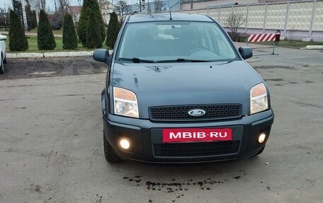 Ford Fusion I, 2010 год, 700 000 рублей, 3 фотография