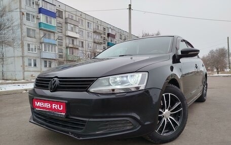 Volkswagen Jetta VI, 2013 год, 1 100 000 рублей, 1 фотография