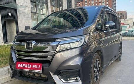 Honda Stepwgn IV, 2018 год, 2 690 000 рублей, 12 фотография