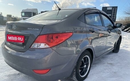 Hyundai Solaris II рестайлинг, 2012 год, 1 100 000 рублей, 12 фотография