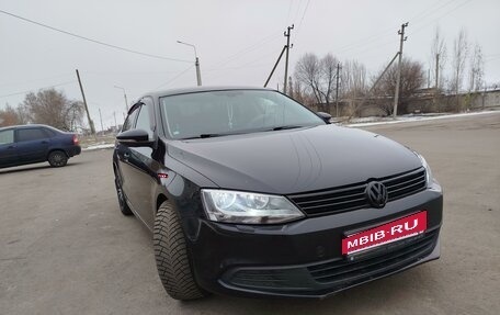 Volkswagen Jetta VI, 2013 год, 1 100 000 рублей, 6 фотография